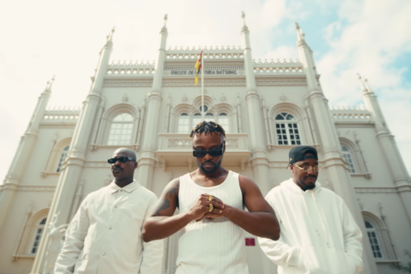 Thisiscr ft laylizzy ft Ian Blanco – Vê-La Way – Letra