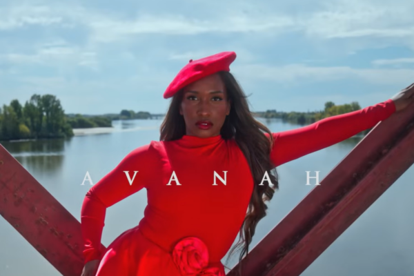Avanah – De tanto pensar em ti – Letra
