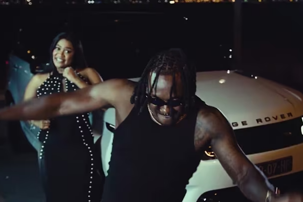 Lukie ft Scro Que Cuia – Me Deixa Brilhar – Letra
