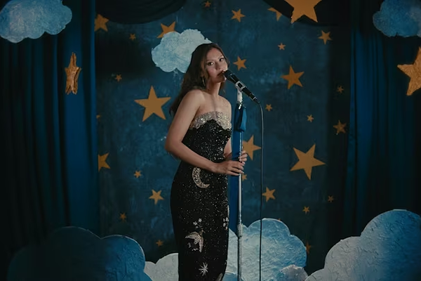 Alaina Pamela – Moonlight – Lyrics