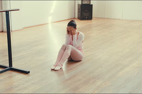 Sara Megre – (Não) ‘Tou Bem – Letra