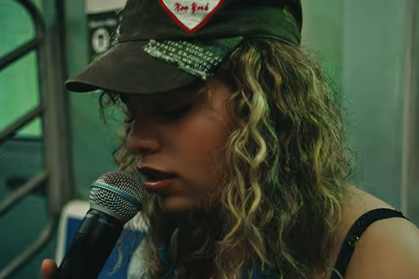 Bella Kay – Marrow – Lyrics